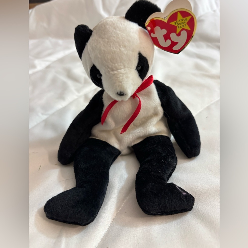 Fortune the Panda Retired Ty Beanie Baby 1997 With Tags Plush Beanbag